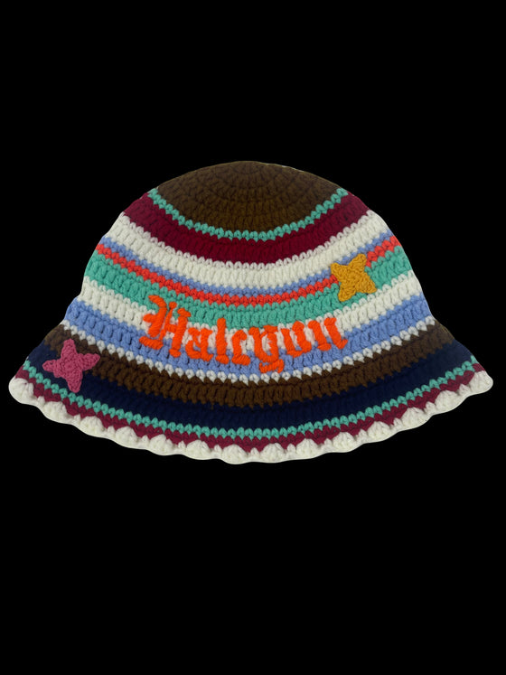 HAND KNITTED BUCKET HAT
